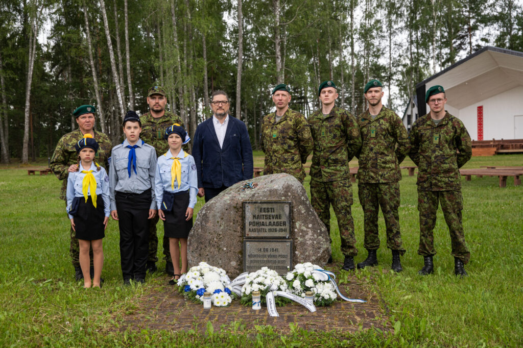 VÄRSKAS MÄLESTATI 1941. AASTAL KÜÜDITATUD JA HUKATUD EESTI OHVITSERE